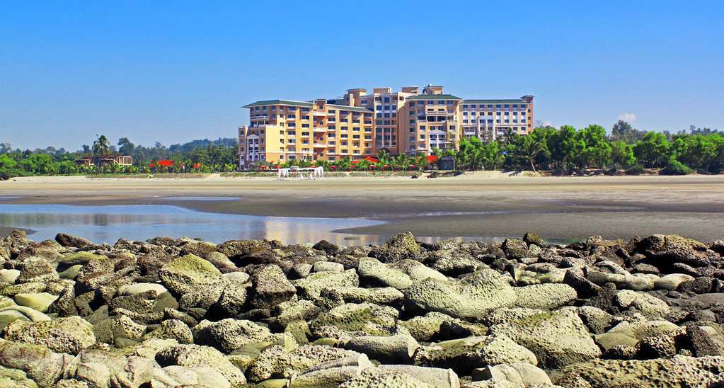 Royal Tulip Sea Pearl Beach Resort & Spa كوكس بازار المظهر الخارجي الصورة
